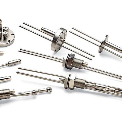 Bolt+CF Feedthroughs